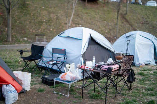 Comment organiser une randonnée sur le sentier des Apalaches aux États-Unis ?